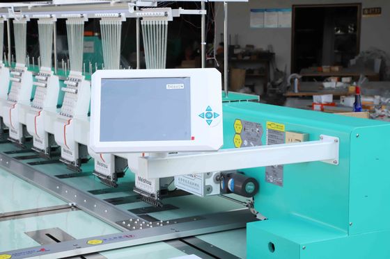 Máy thêu phẳng 6 màu đa đầu với chức năng cắt tự động