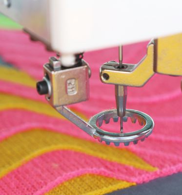 30 đầu Máy thêu chenille tinh khiết Tốc độ cao cho rèm / vải