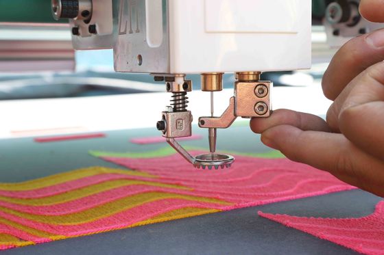 Máy thêu chenille 60 đầu máy tính tốc độ cao