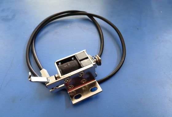 Black Jump Solenoid / Cutter Solenoid cho máy thêu máy tính
