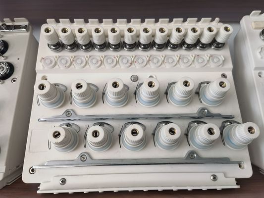 Đường chữ nhật / tròn thêu máy phụ kiện đầu cơ căng