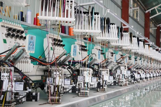 Máy thêu 4 bộ 9 kim Máy thêu công nghiệp máy tính